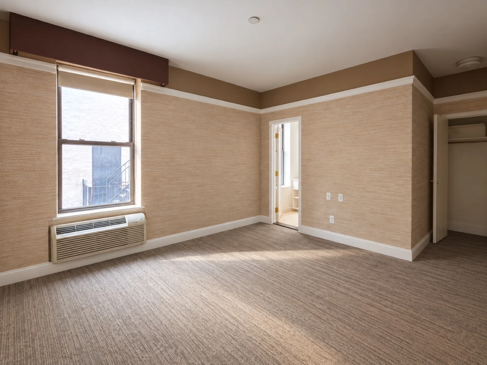 Private room with private bathroom in Midtown – Utilities included, photo 4