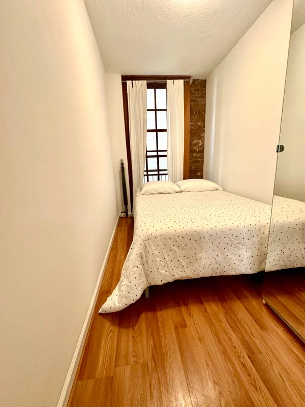 Private room with private bathroom in Upper East Side – Utilities included, photo 6