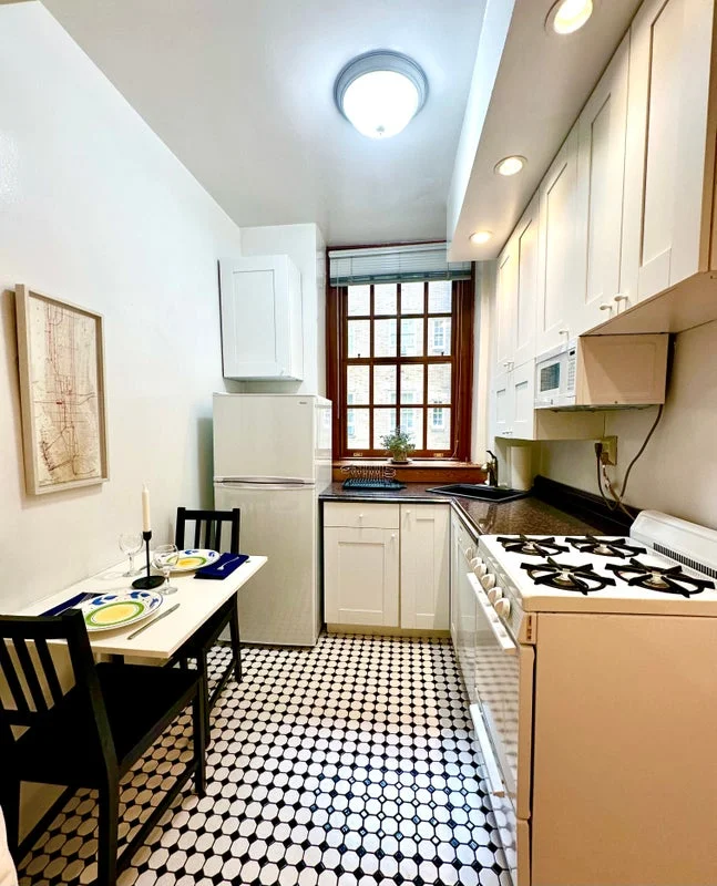 Private room with private bathroom in Upper East Side – Utilities included, photo 7