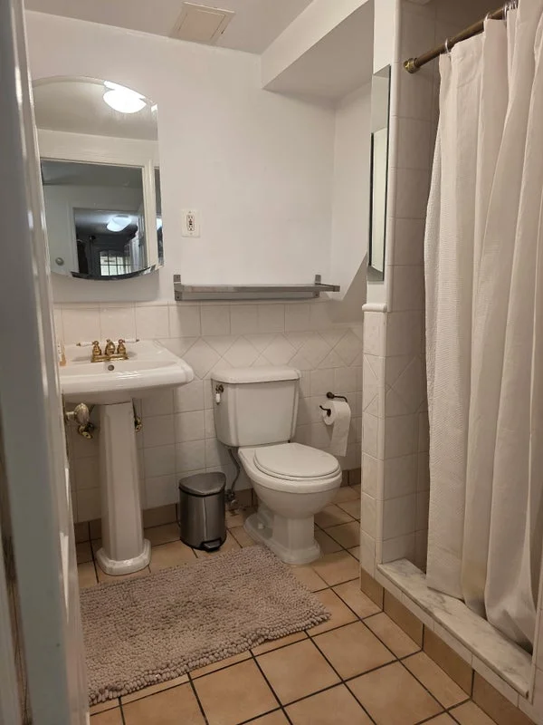 Private room with private bathroom in Manhattan Valley – Utilities included, photo 7