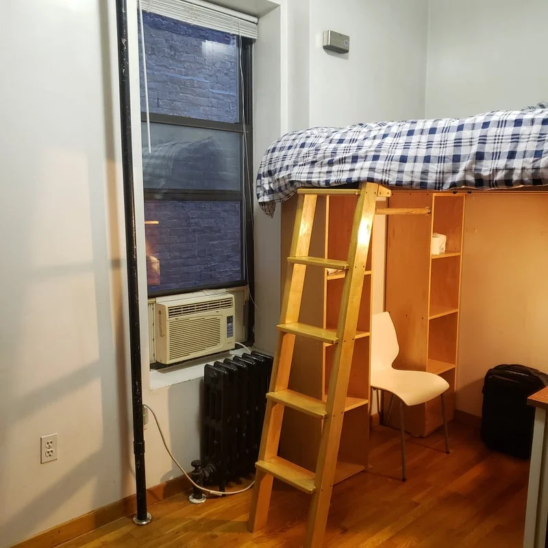 Private room with shared bathroom in Upper West Side – Furnished, photo 7