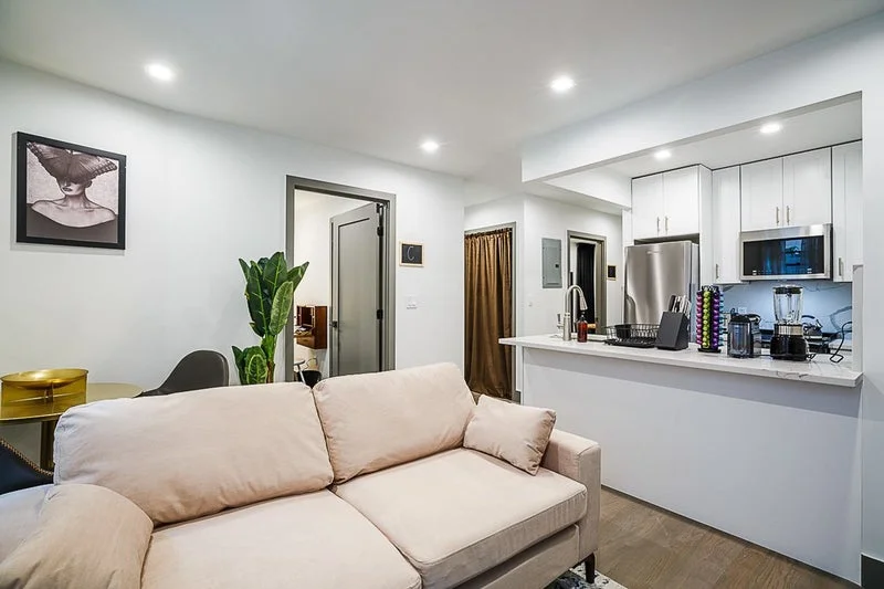 Private room with shared bathroom in Upper West Side – Furnished, photo 7