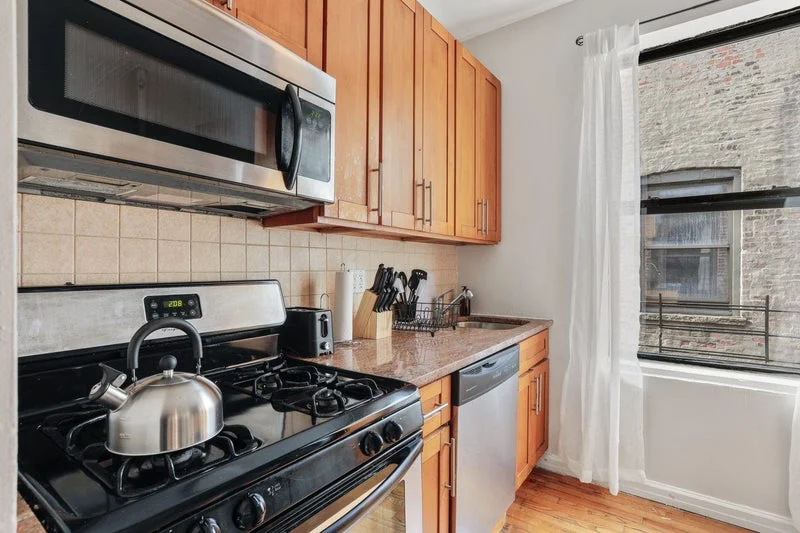 Private room with shared bathroom in Upper West Side – Furnished, photo 7