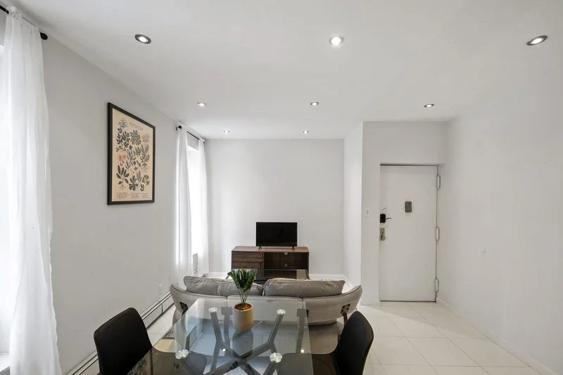 Private room with shared bathroom in Upper West Side – Furnished, photo 8