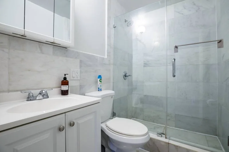 Private room with shared bathroom in Upper West Side – Furnished, photo 7