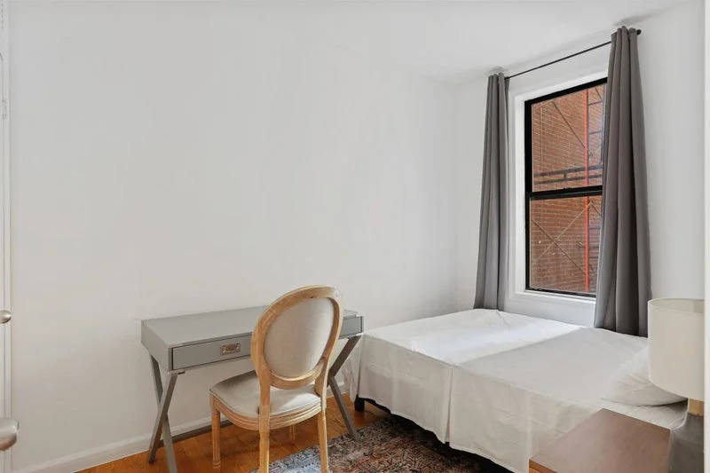 Private room with shared bathroom in Upper West Side – Furnished, photo 4