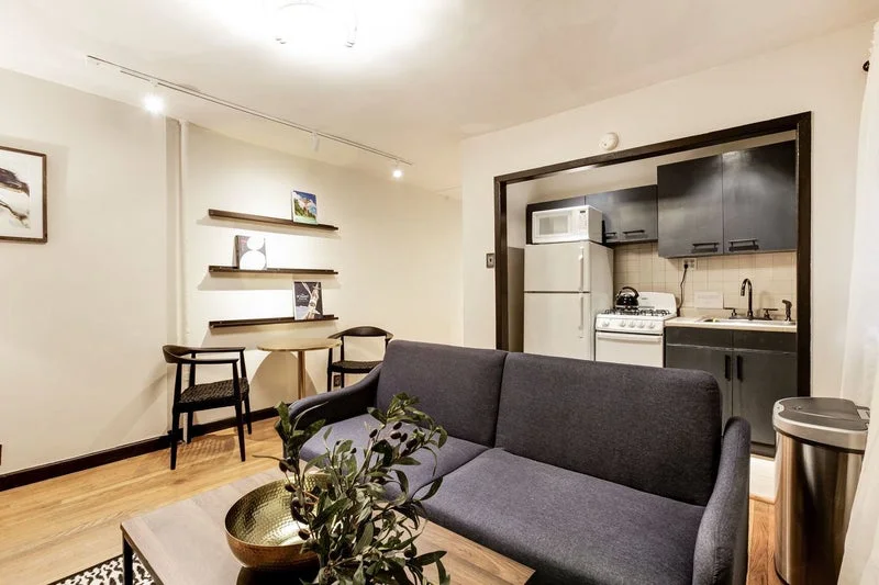 Private room with private bathroom in Upper West Side – Furnished, photo 4