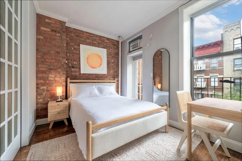 Private room with shared bathroom in Upper East Side – Furnished, photo 8