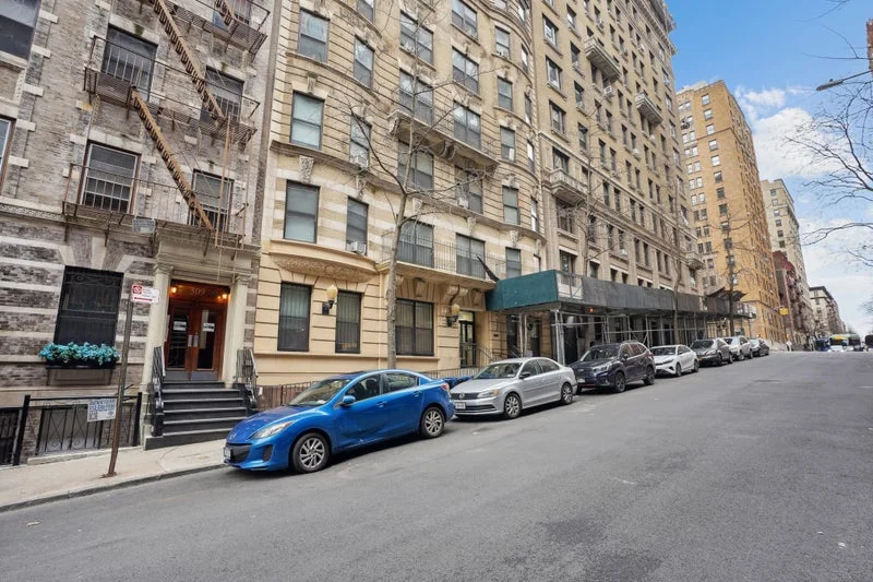 Private room with shared bathroom in Upper West Side – Furnished, photo 6