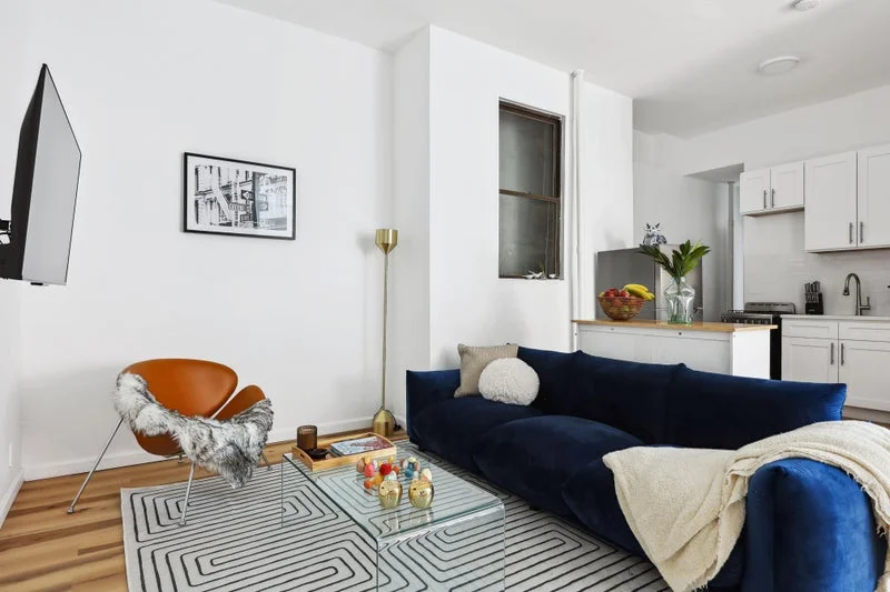 Private room with shared bathroom in Upper East Side – Furnished, photo 4