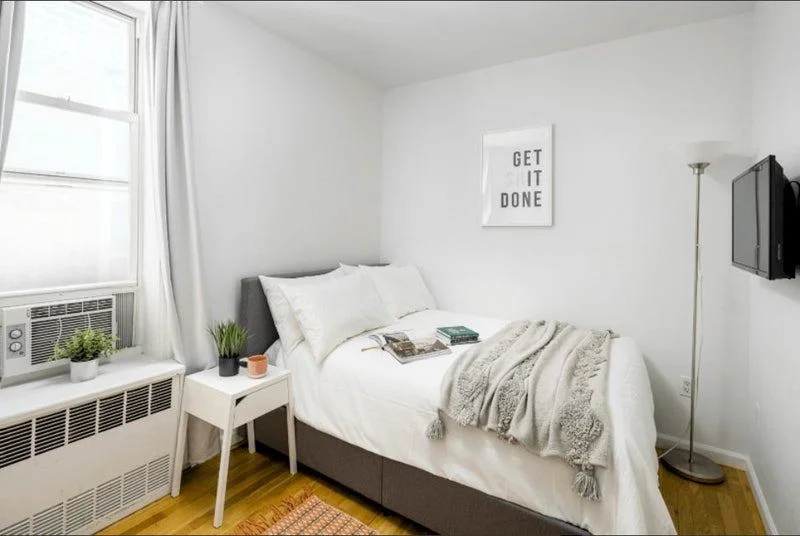 Private room with shared bathroom in Midtown East – Utilities included