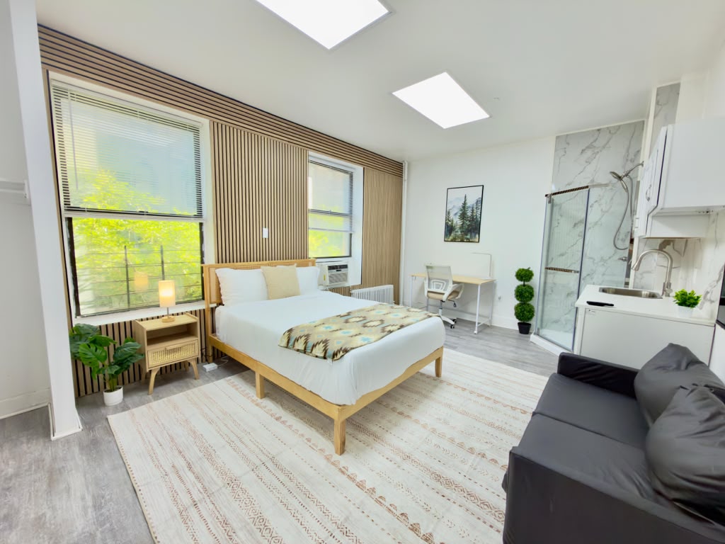 Studio in Upper West Side – Furnished