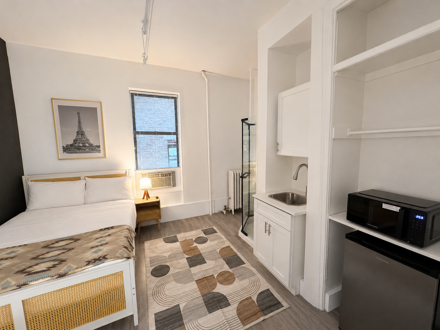 Studio in Upper West Side – Furnished
