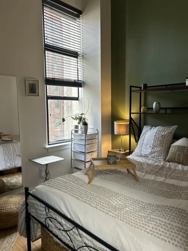 Private room with shared bathroom in Midtown – Utilities included, photo 4