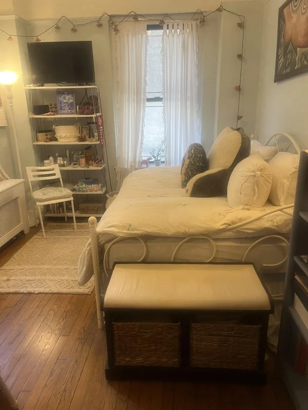 Private room with shared bathroom in Upper East Side – Utilities included, photo 8