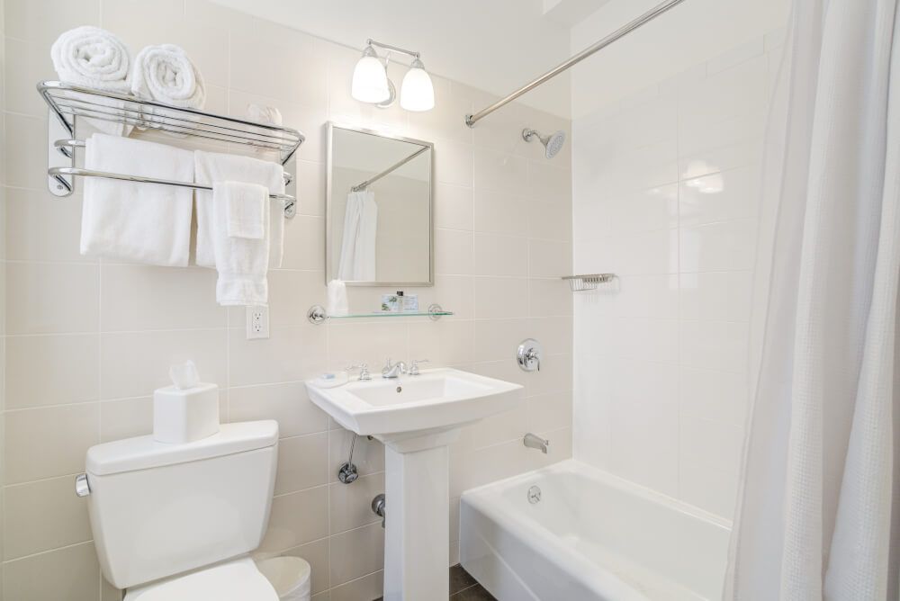 Private room in Midtown East – Furnished, photo 4