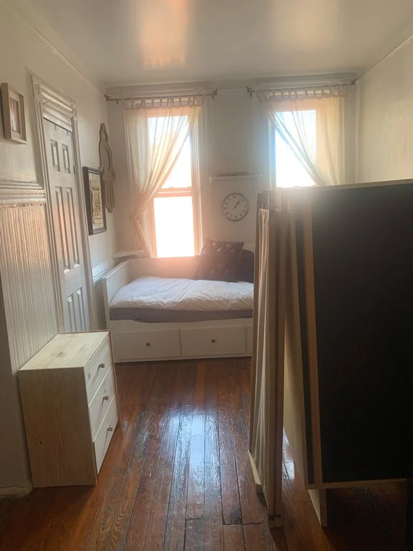 Private room with shared bathroom in Upper East Side – Utilities included, photo 5