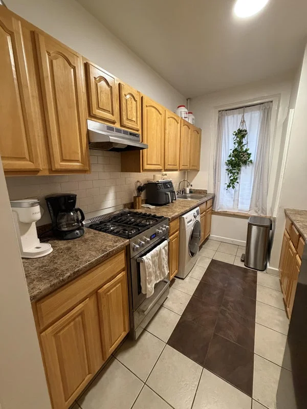 Private room with shared bathroom in Upper East Side – Utilities included, photo 6